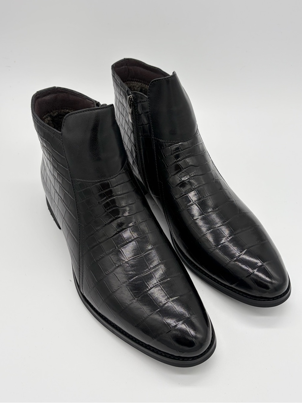 Men's Black Croc-Embossed Faux Leather Chukka Boots